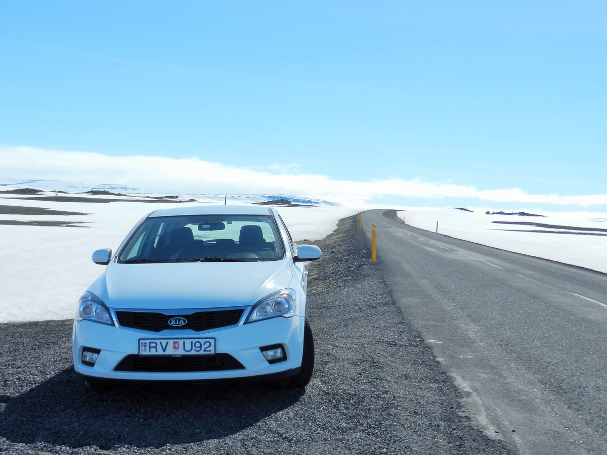 Hire car in Iceland