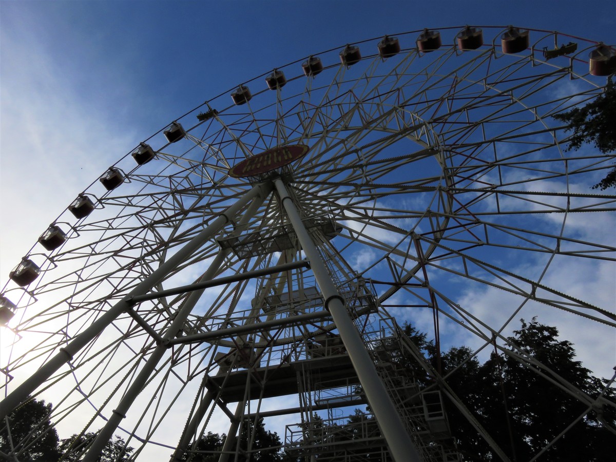 Big wheel in Gorky Park, Minsk