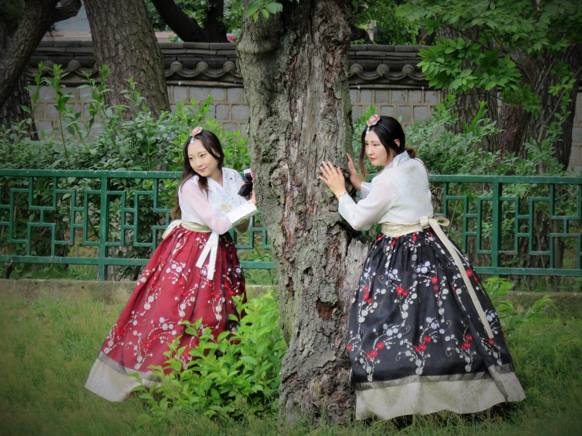 Women posing in Hansok costumes in Gyeongju, Korea