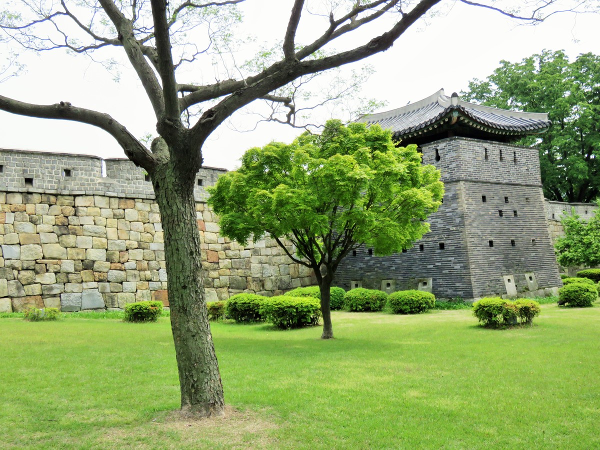 Fortress wall in Suwon, Korea