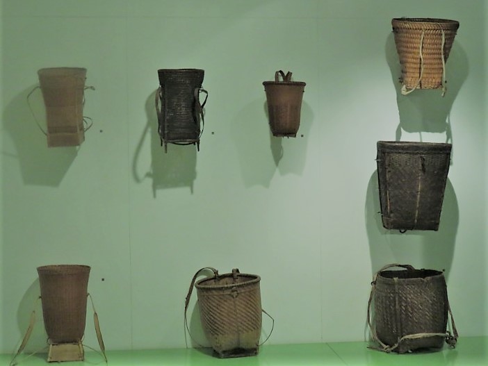 woven baskets vietnamese women's museum