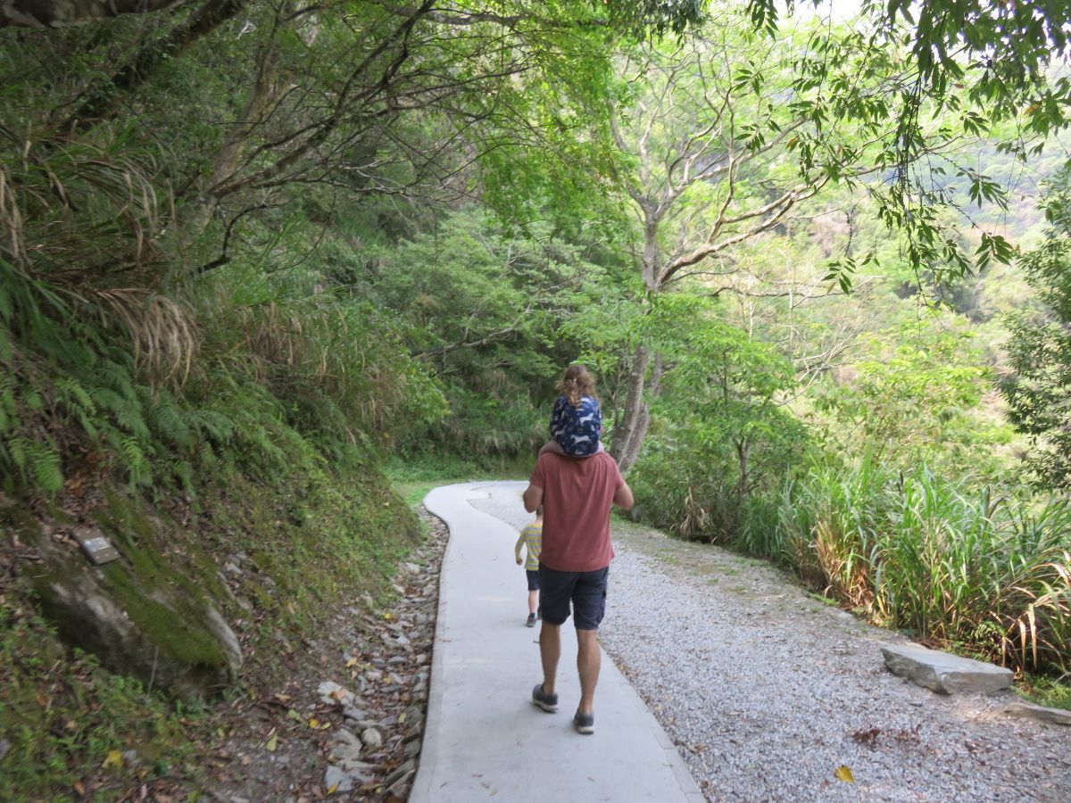 family hiking at Taroko gorge Taiwan