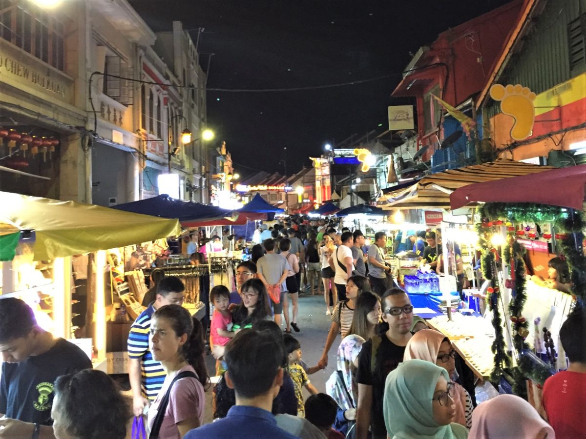 Jonker Street in Melaka at night